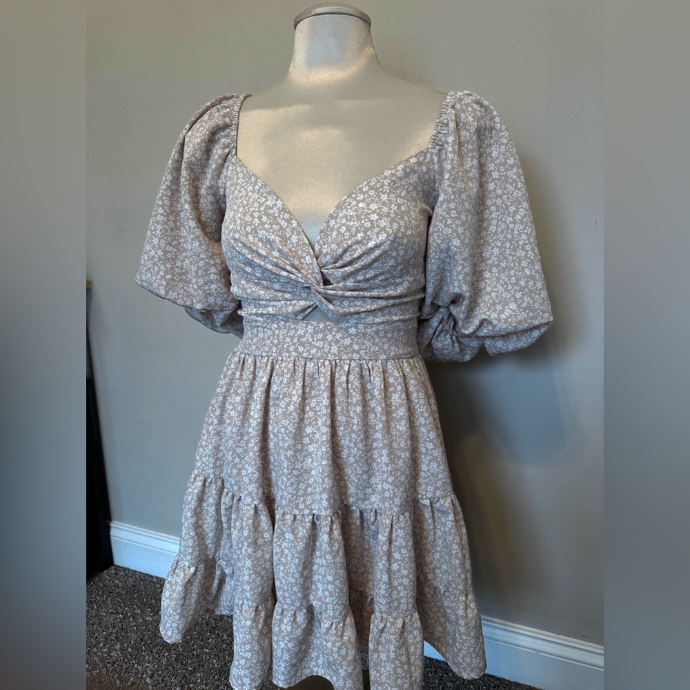 Altar’d State Beige and White Floral Dress